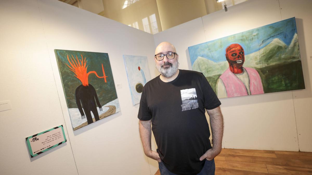 Apertura del feria ArteOviedo en la plaza Trascorrales