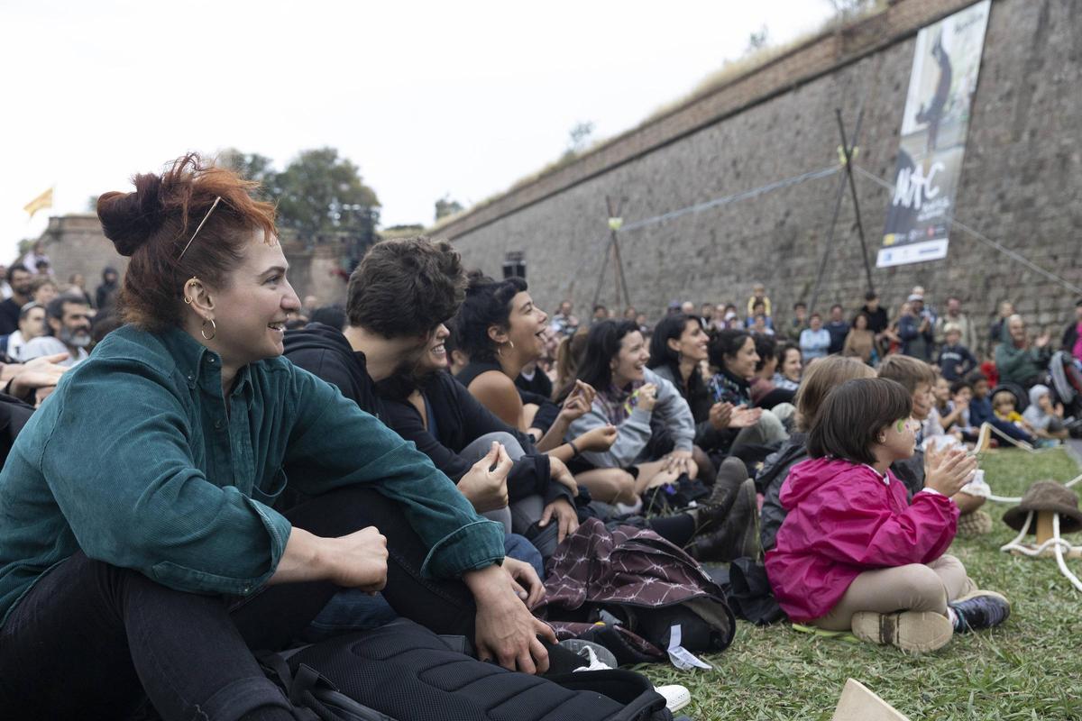 El castell de Munjüic se llena de circo como nuevo escenario de la Mercè