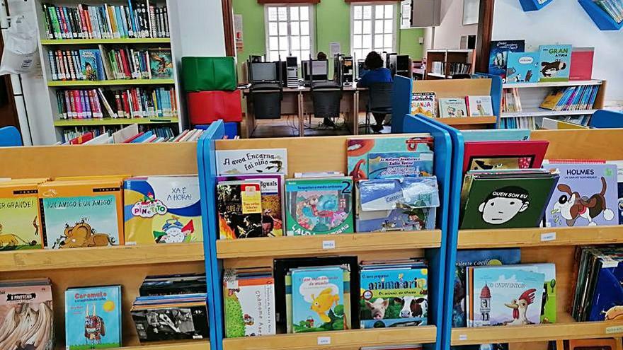 Biblioteca de Campelo. | // FDV