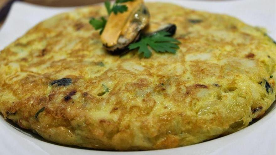 Cómo elaborar una tortilla de mejillones castellonenses