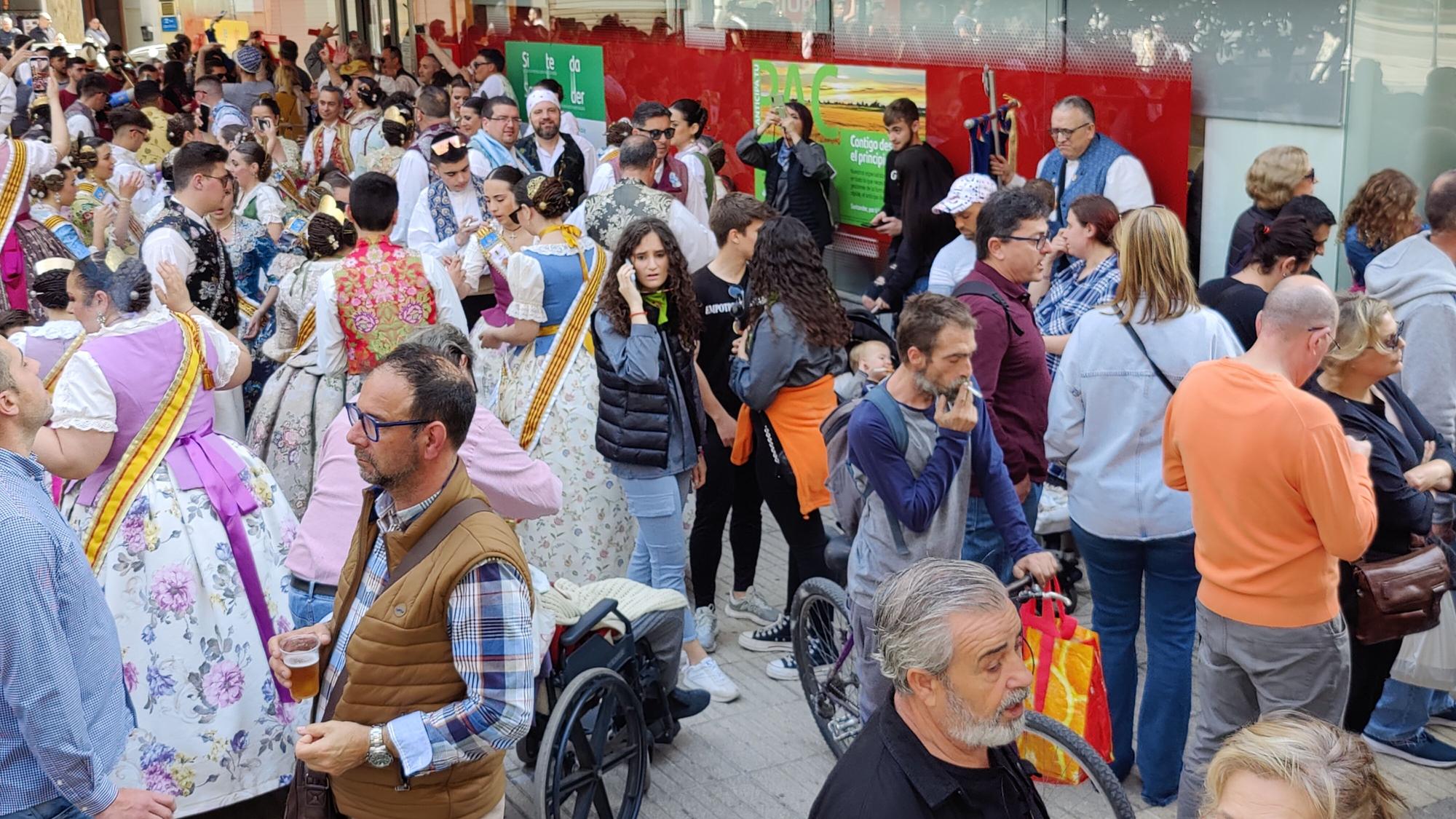 Las mejores imágenes de la 'mascletà' del 17 de marzo en las Fallas de Alzira