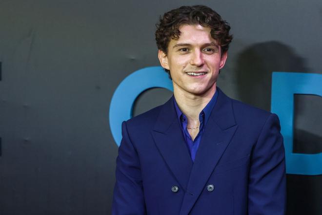 La cerveza sin alcohol de Tom Holland lanza una edición especial con 'La Odisea'
