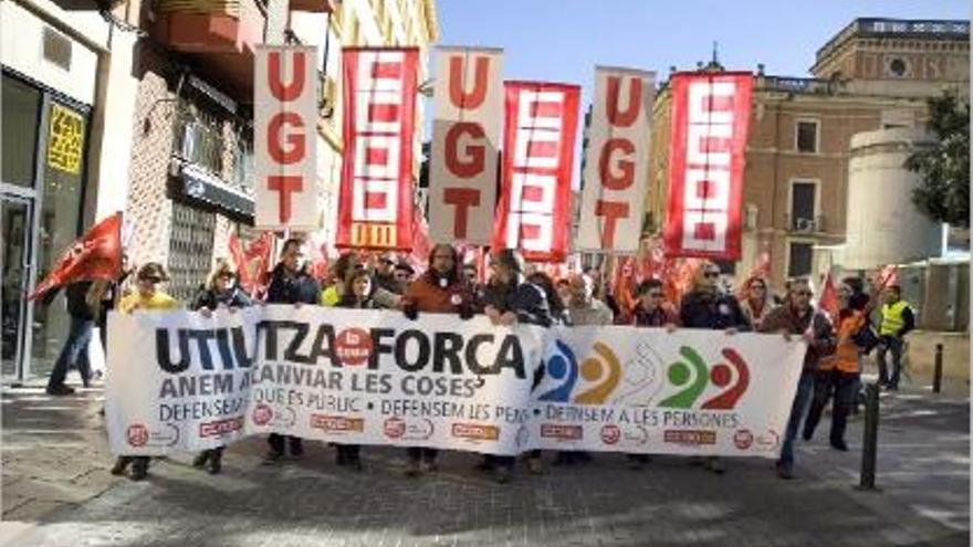 La marcha recorrió las principales calles del centro de Castelló.