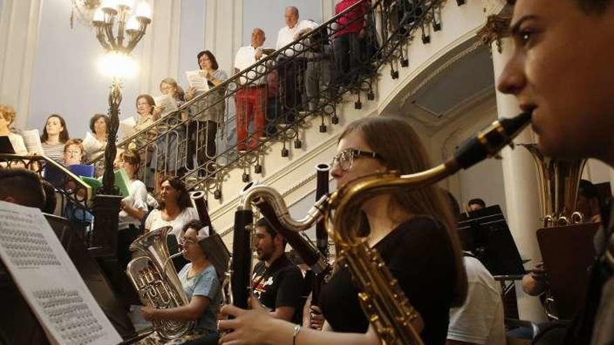 Concierto del Conservatorio Julián Orbón con grupos corales.