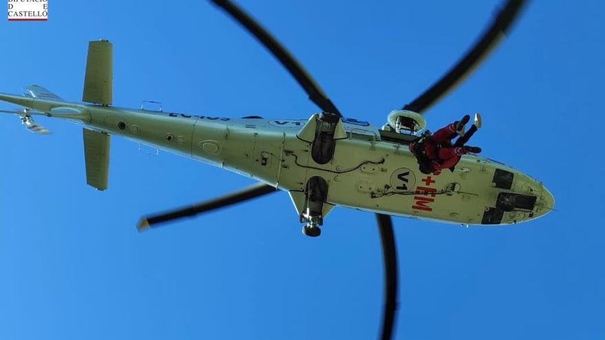 Rescatado en helicóptero tras lesionarse un pie durante trabajos forestales en Alfondeguilla