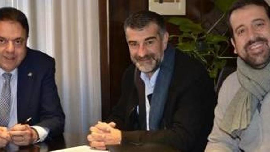 Junyent i Serracanta amb el president del Nàstic, Sebastià