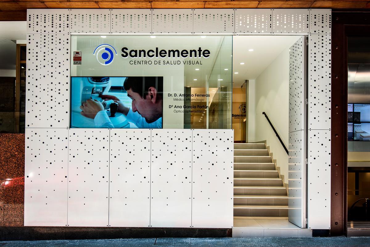 Sanclemente se encuentra en pleno centro y cuenta con parking gratuito y sin barreras arquitectónicas