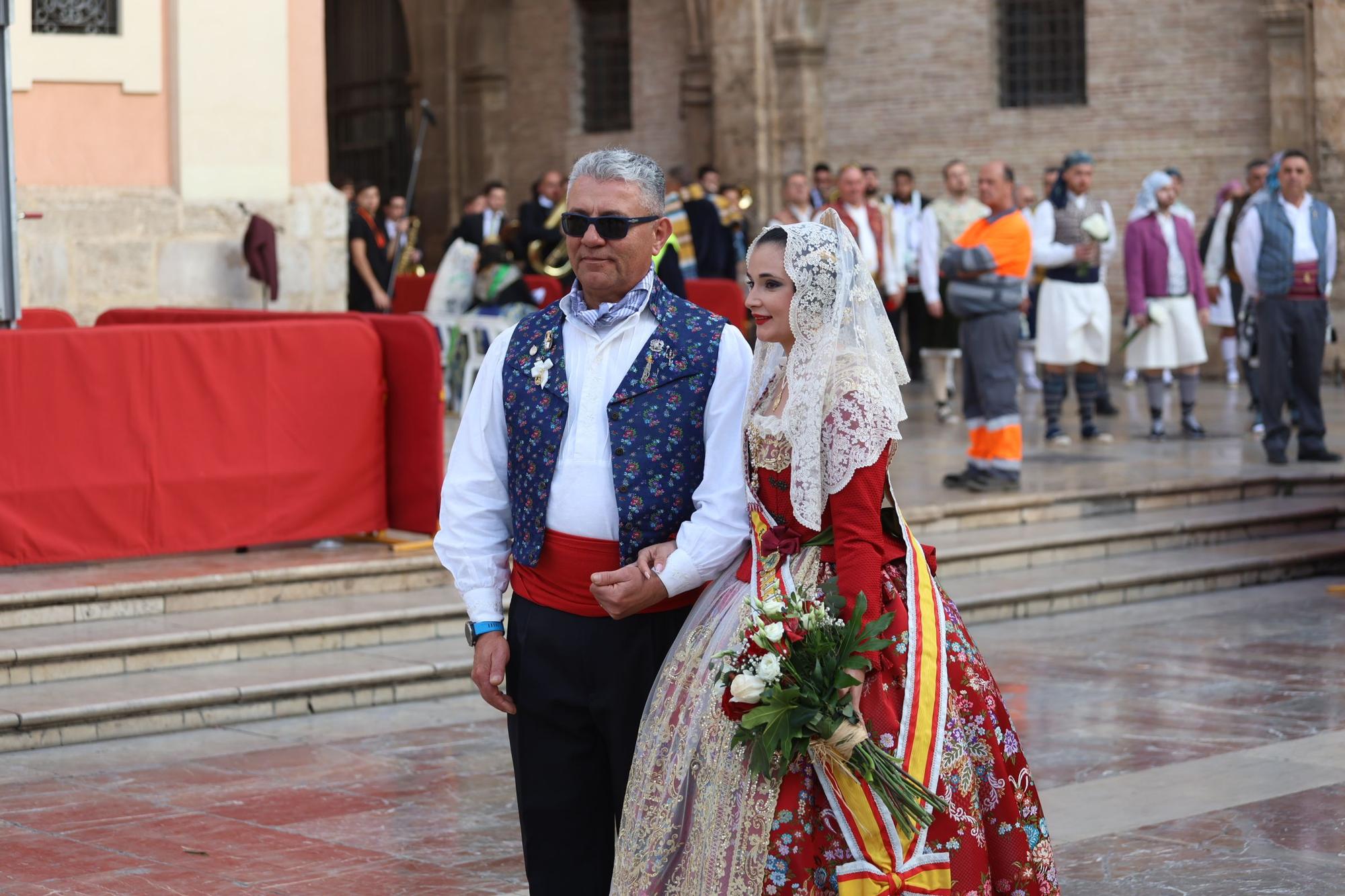 Ofrenda 2023 | Falleras Mayores e Infantiles de comisiones del 17 de Marzo (y II)