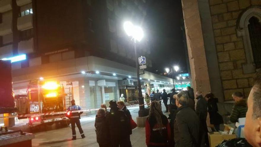 Alarma por un incendio en el edificio de Salesas