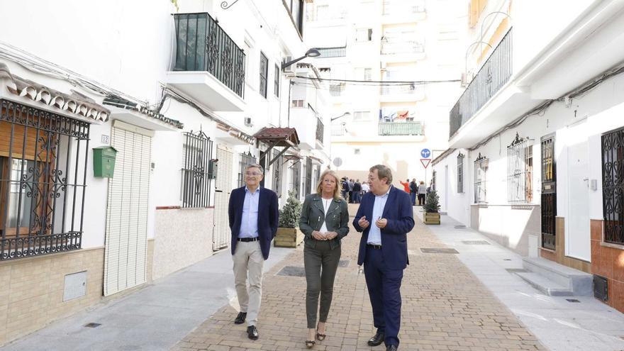 Mejoran seis calles de la zona residencial de Los Catalanes, en San Pedro Alcántara