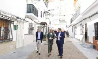 Mejoran seis calles de la zona residencial de Los Catalanes, en San Pedro Alcántara