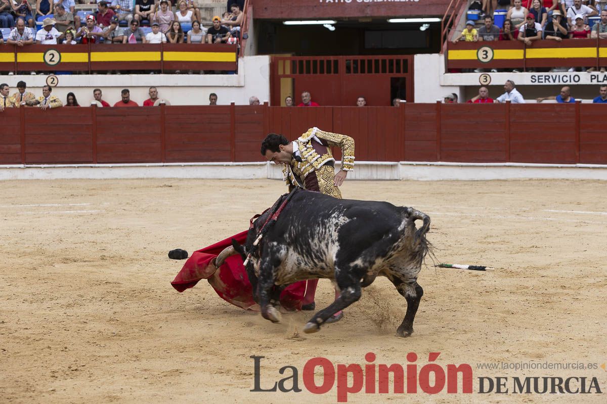 Tarde histórica en Abarán con la alternativa de José María Trigueros y el indulto de Tomás Rufo, junto a Castella salieron a hombros