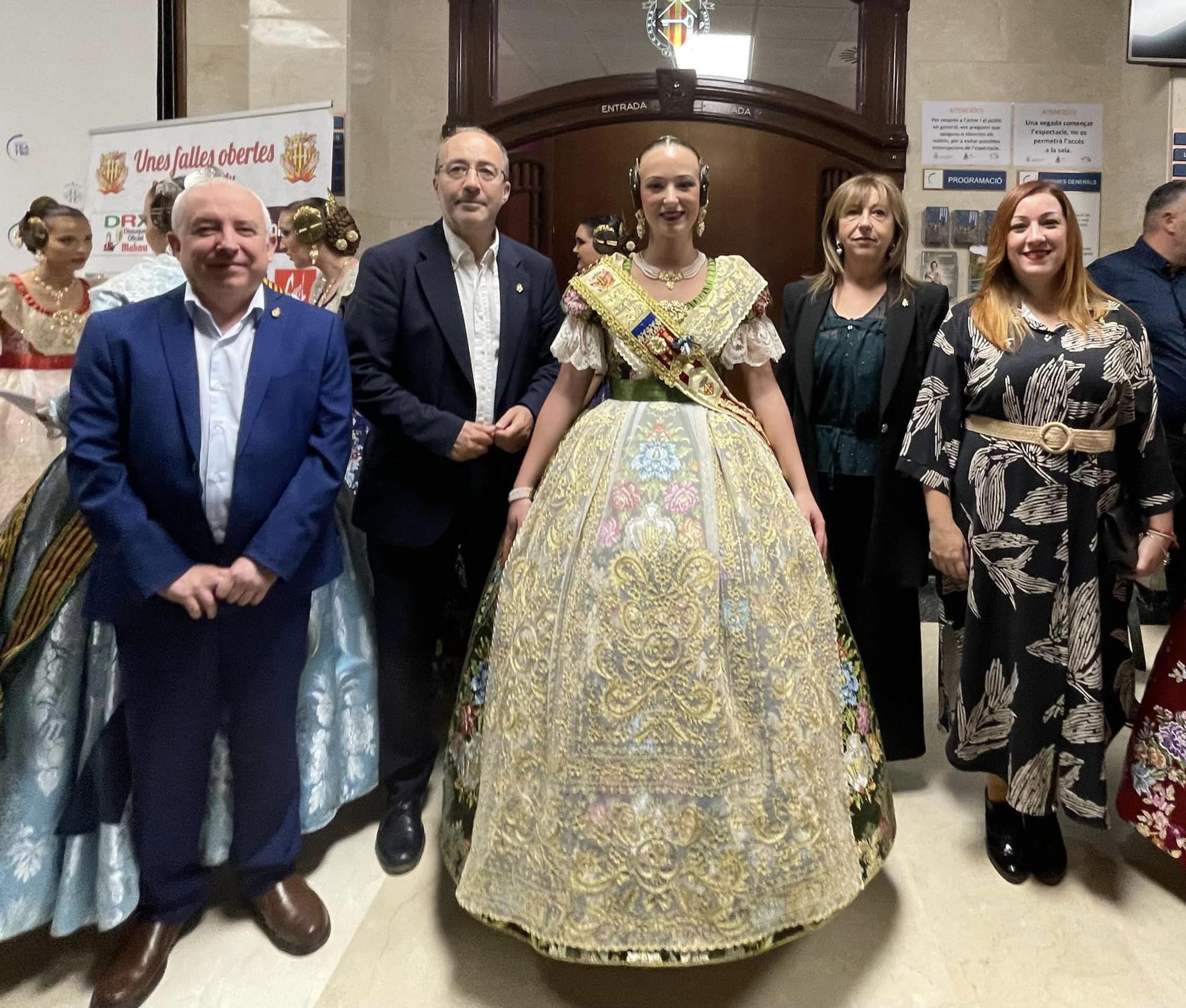 Exaltación de Elena Cebríán como Fallera Mayor de Alzira