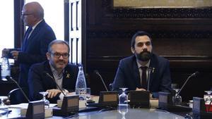 Roger Torrent y Josep Costa, en una reunión de la Mesa del Parlament.