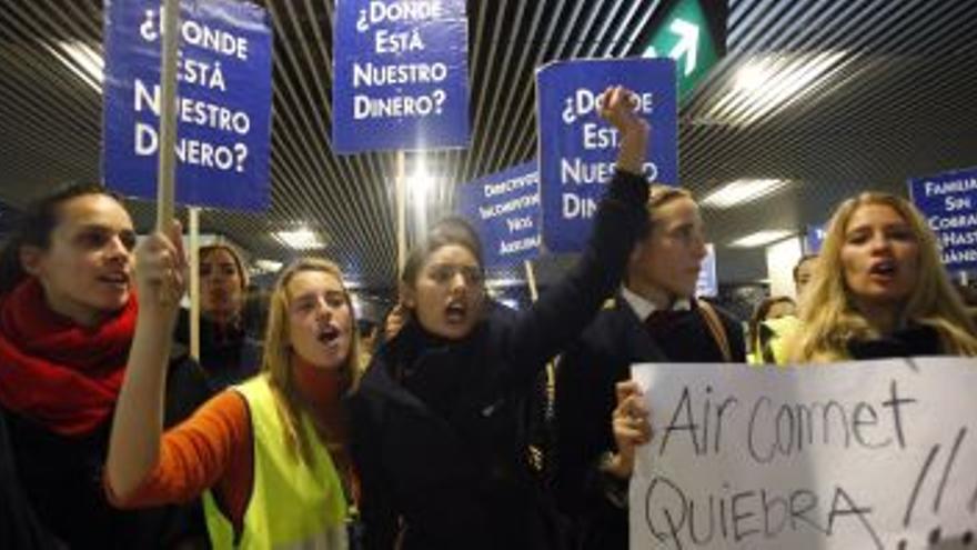 Sindicatos de Air Comet acusan a Díaz Ferrán de engañar a los trabajadores