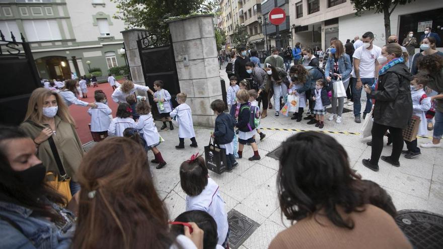 El colegio de las Dominicas de Oviedo registra un positivo por coronavirus de un niño de un aula de 4 años