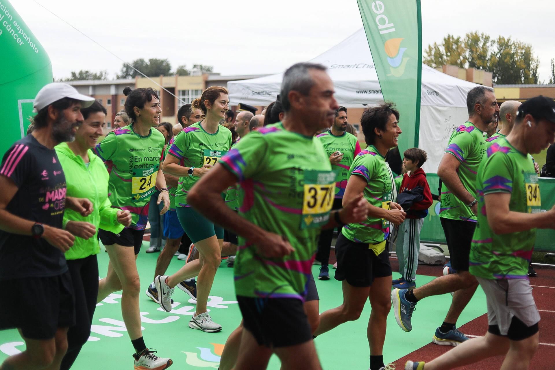 GALERÍA | Búscate en la carrera "Mucho x Vivir" contra el cáncer en Zamora