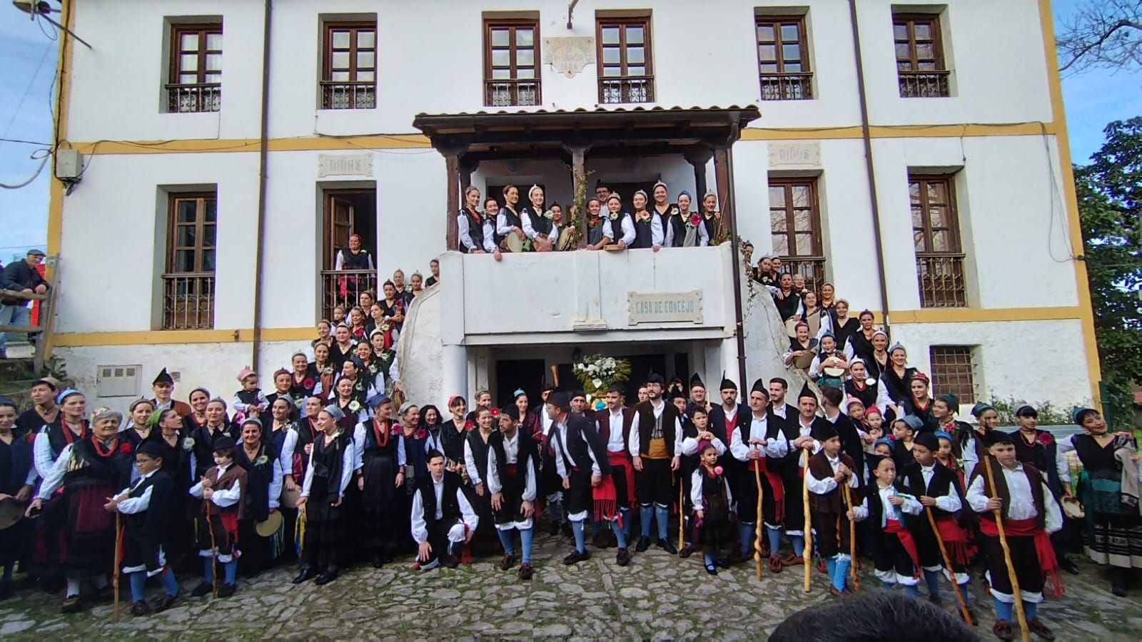 Porrúa celebra su primera fiesta del año por San Julián y Santa Basilisa