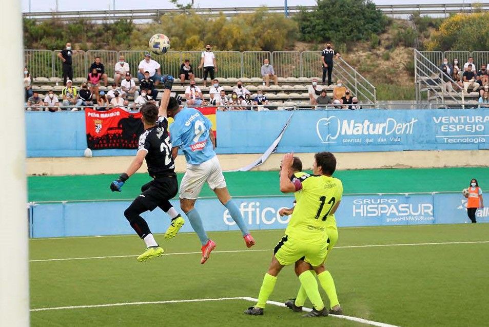 El Ciudad de Lucena dice adiós al sueño del ascenso