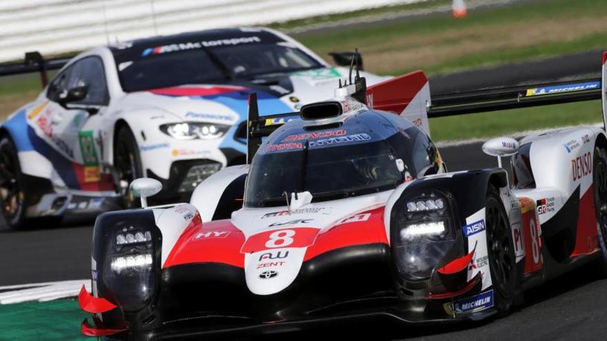 Alonso, en su Toyota.