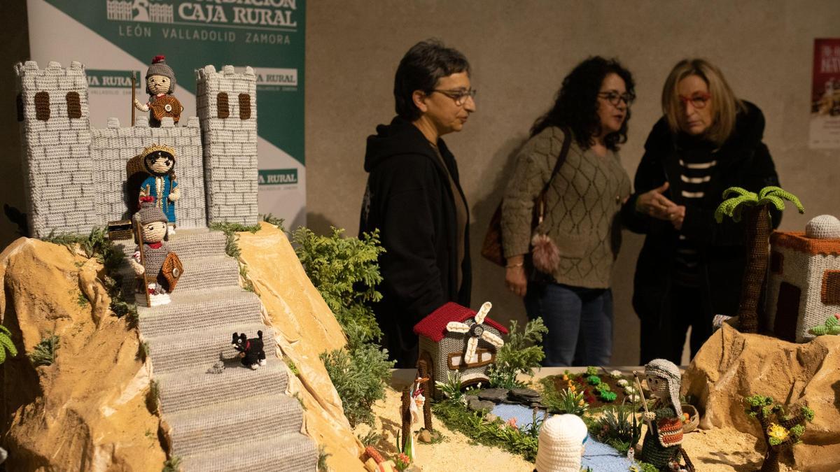 GALERÍA | Belén “Al hilo de Navidad” de la Asociación Cultural “El Portal de San Vicente”