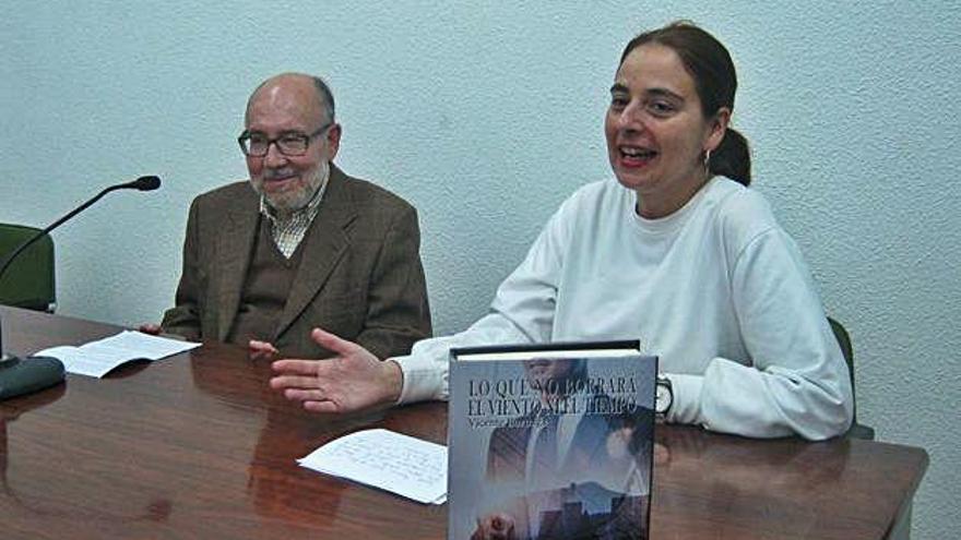 El escritor Vicente Buruaga desvela el contenido de su nueva novela