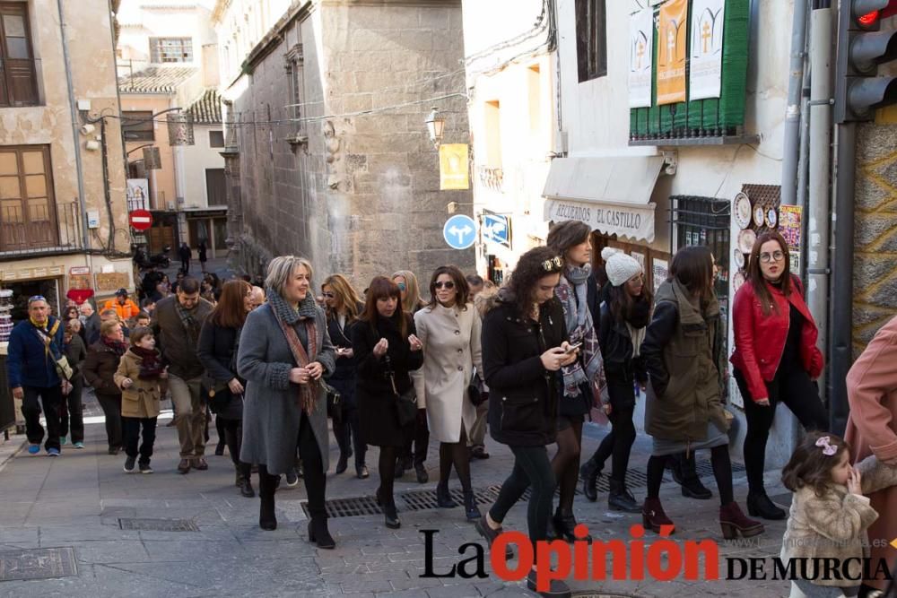 Primeros grupos Festeros, peregrinan a la Basílica