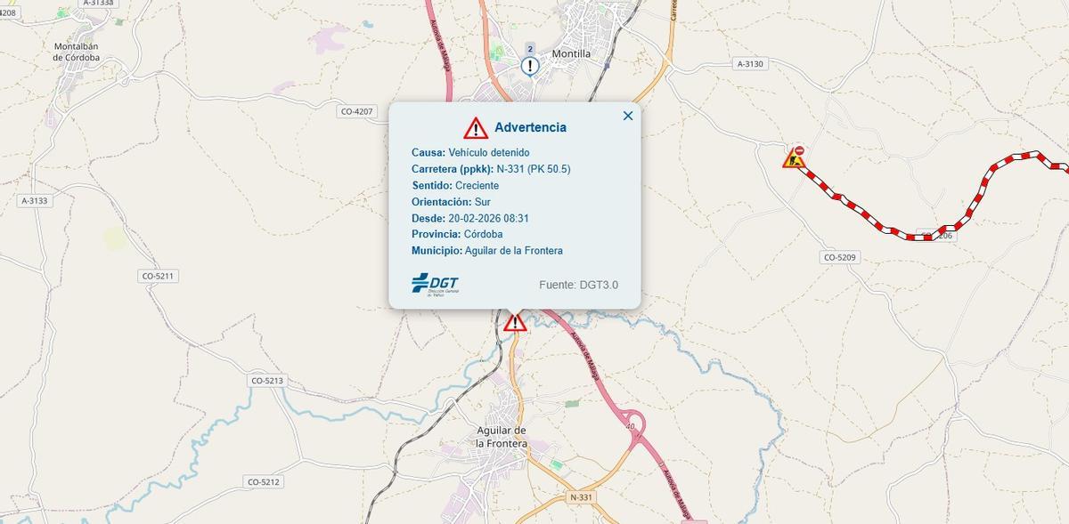 Aviso de la DGT en la zona afectada junto a Aguilar de la Frontera.