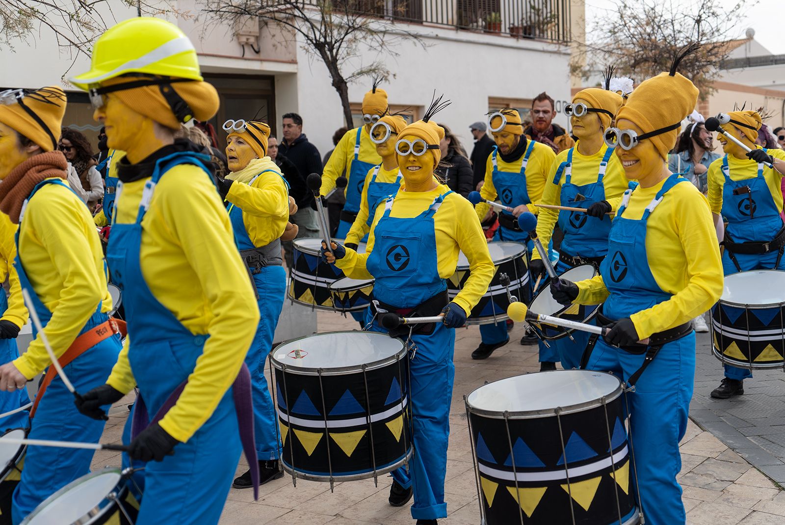 Todas las imágenes de la rúa de Formentera