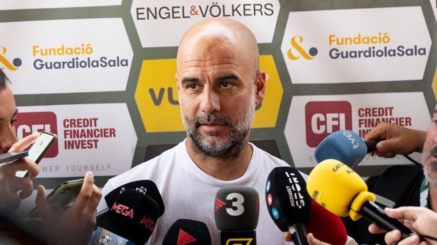 Guardiola compareix davant els mitjans al Empordà Golf Club