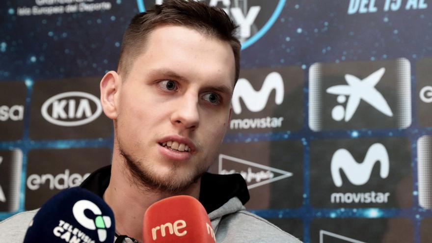 Mateusz Ponitka responde a su hermano, jugador del Casademont: &quot;Ya no hay forma de que juguemos en el mismo equipo&quot;