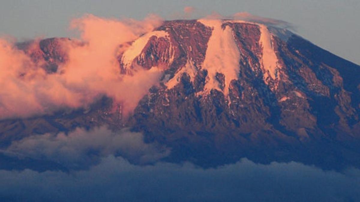 Los maasai denominan al Kilimanjaro &quot;Ol Doinyo Ibor&quot;, la Montaña Blanca.