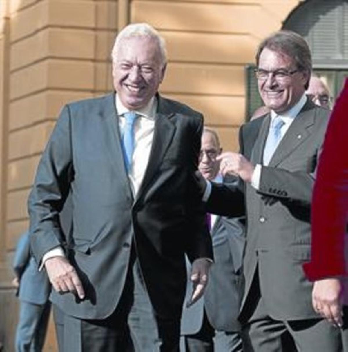 Margallo y Mas, durante un foro económico celebrado en Barcelona el pasado mes de octubre.