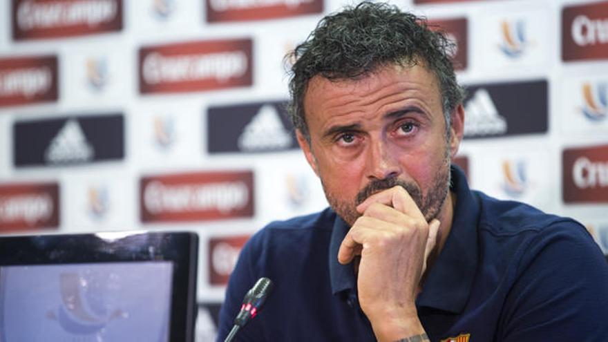 Luis Enrique: &quot;O el fútbol evoluciona o será una gran cagada&quot;