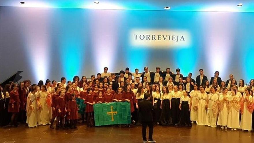 Torrevieja acoge el 18 de abril una nueva edición del Certamen Juvenil Internacional de Habaneras