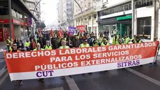 Denuncian en Murcia que faltan 171 trabajadores diarios en el servicio externalizado de ambulancias