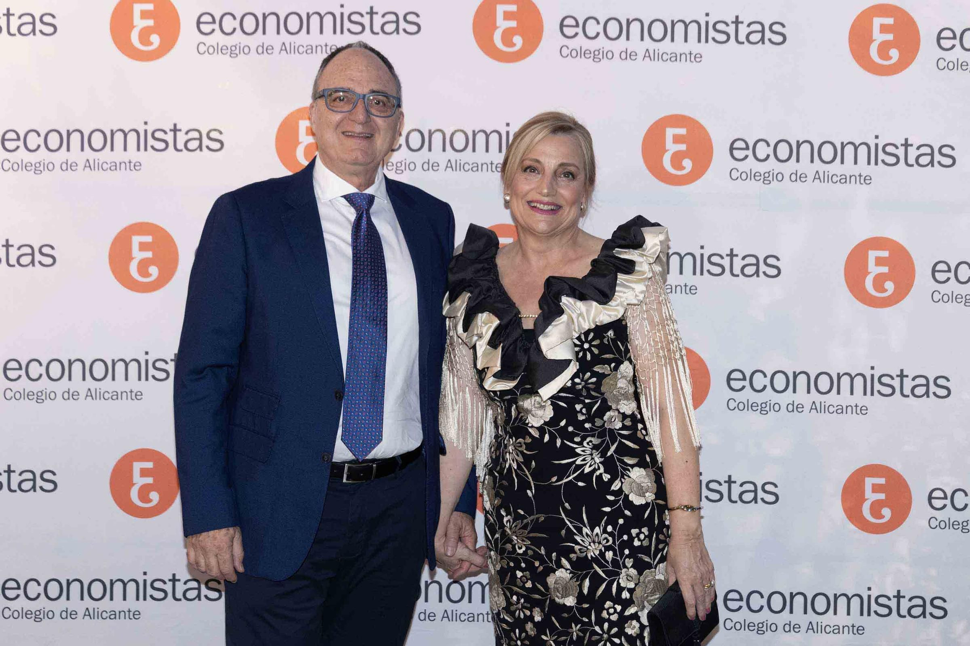 El Colegio de Economistas de Alicante celebra su cena anual en honor a su patrón