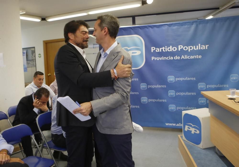 César Sánchez se centrará en el PP del Congreso y renuncia a la Diputación