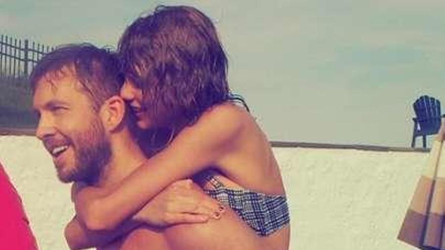 Harris y Swift en una foto de Instagram.