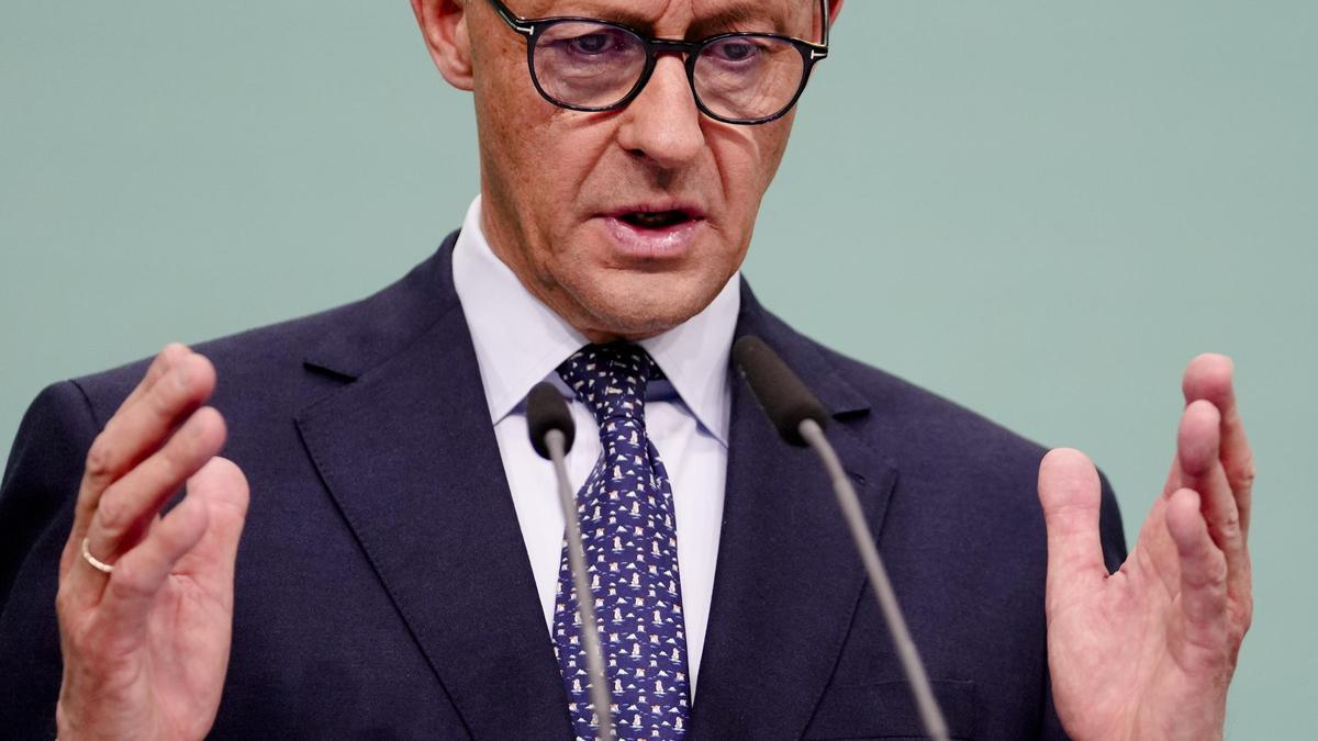 El líder de la CDU, Friedrich Merz, este lunes durante la rueda de prensa que ha ofrecido en la sede del partido, en Berlín.