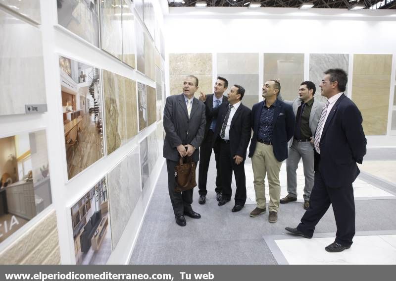 Galería fotos -- Comienza con optimismo la feria Cevisama 2015