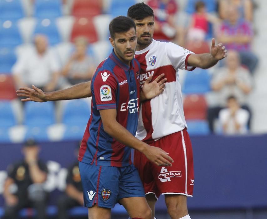 Levante - Huesca, en imágenes