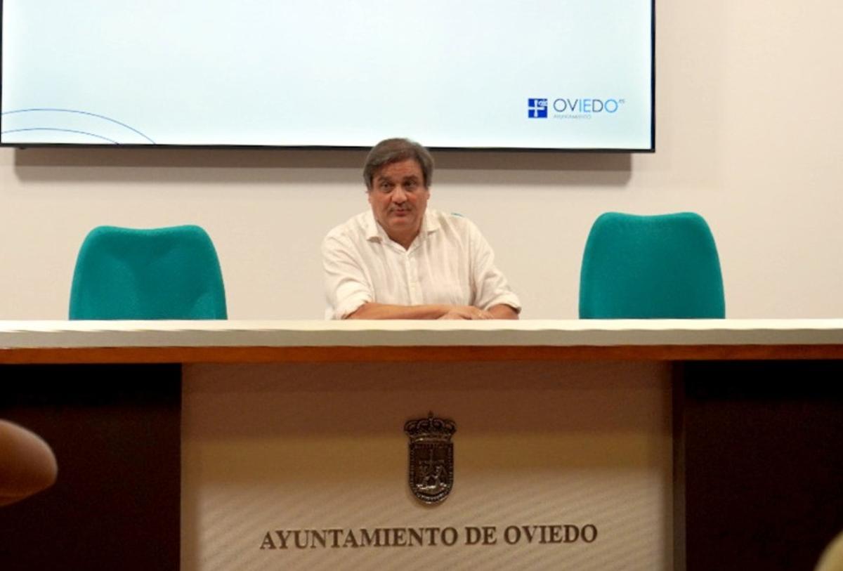 El edil de IU Alejandro Suárez