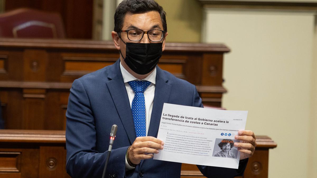 Pleno del Parlamento de Canarias