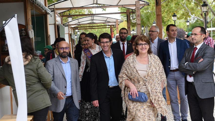 F. Benlliure, J. Rodríguez e I. Vergara durante la inauguración de la última edición de la feria.