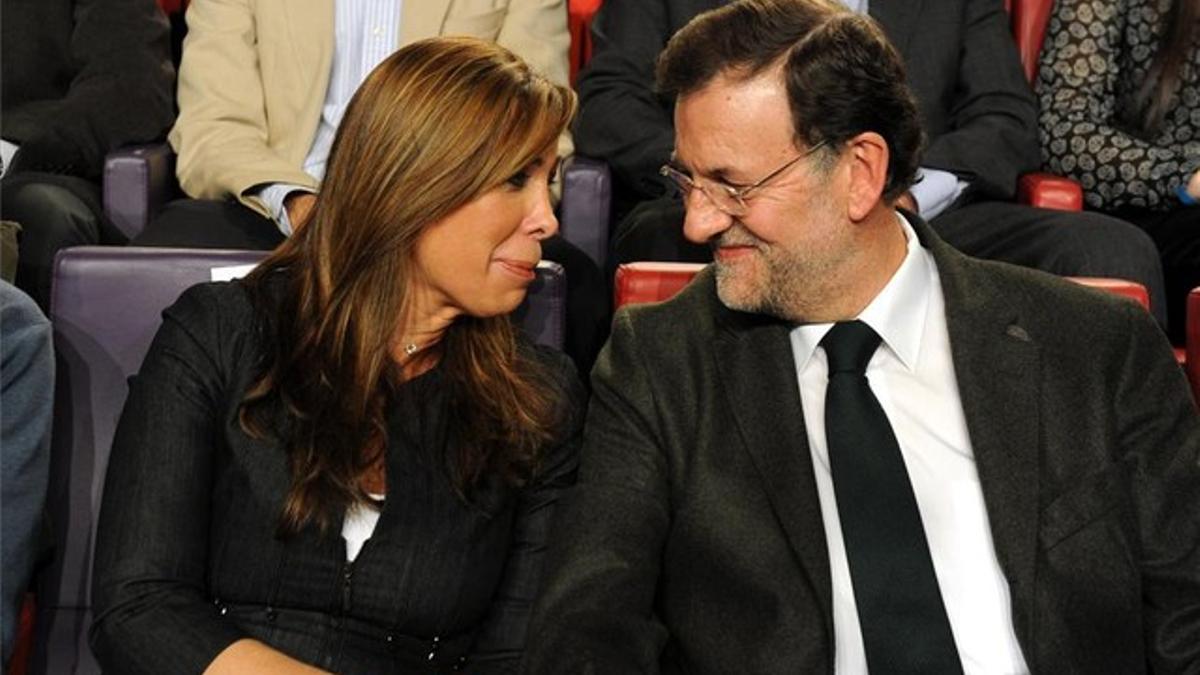 Alicia Sánchez-Camacho y Mariano Rajoy, en un acto electoral en la Llotja de Lleida, el 9 de noviembre pasado.