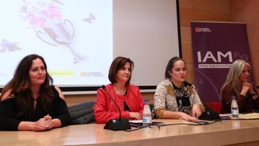 Lara Pla gana IV Premio de Investigaciones Feministas en Materia de Igualdad