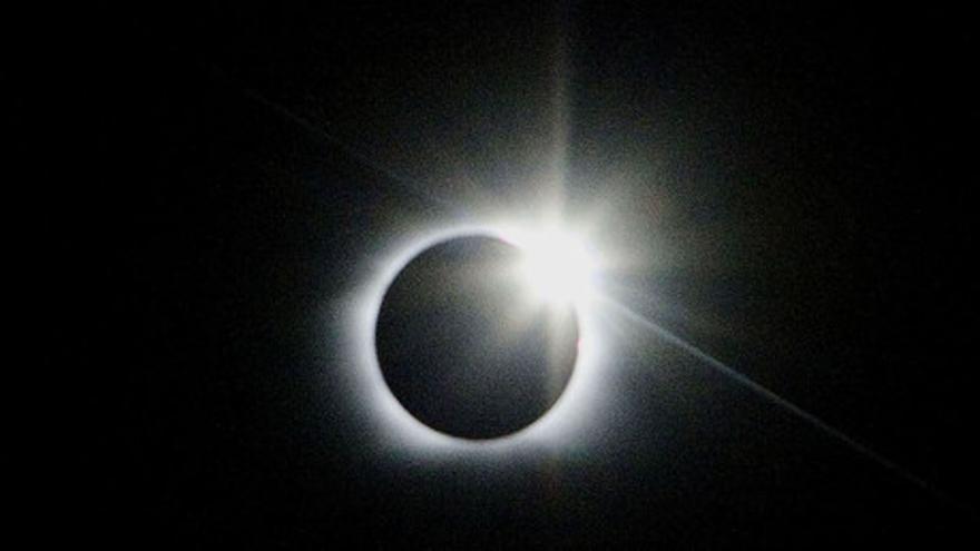 Dos eclipses, uno solar y el otro lunar, serán visibles desde España en el 2011