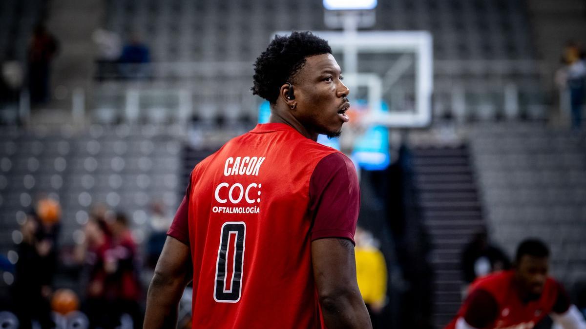 Devontae Cacok, pívot del UCAM Murcia, antes de un partido en la ACB.