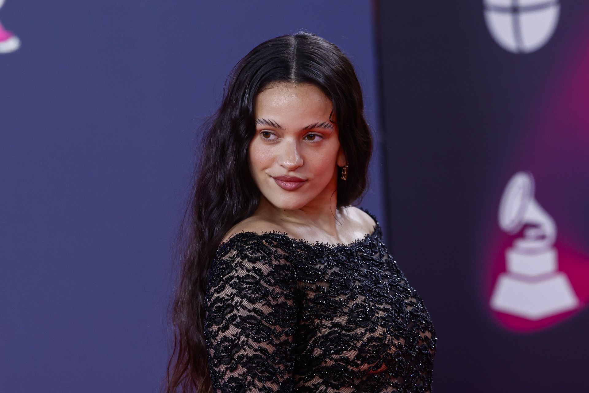 Rosalía en los Grammy Latinos (Latin Grammy) 2023